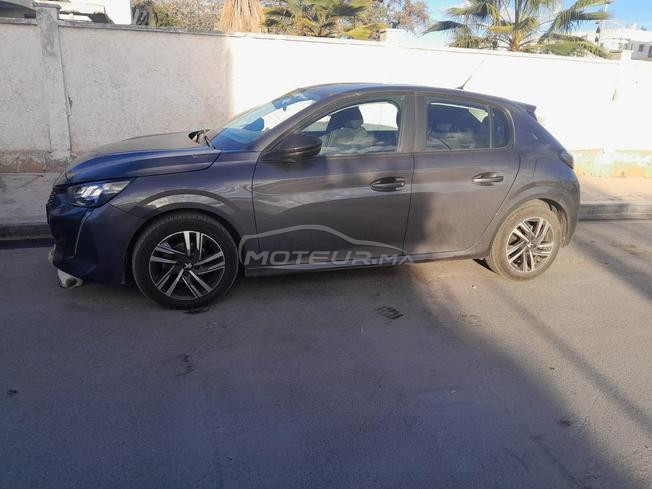 Peugeot 208 Diesel Manuelle 2023 à Temara