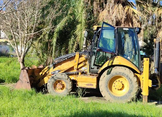 avendre tractopelle 428E