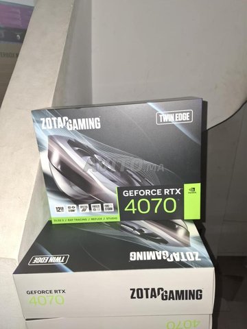 Carte Ghrapique ZOTAC GeForce RTX 4070 Twin Edge