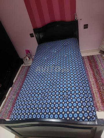 سريرين (مرتبة وإطار) وخزانة سريرين وخزانة - 2