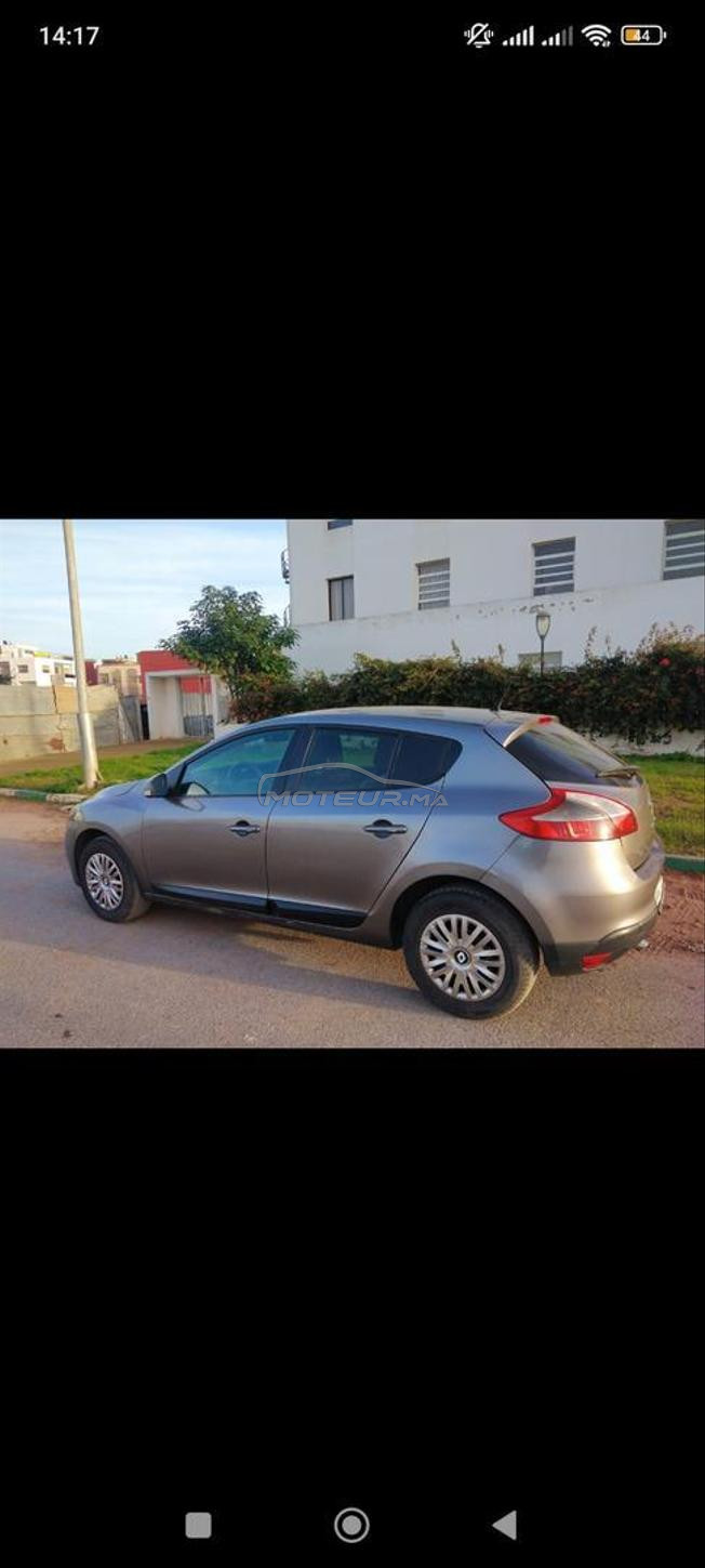 Megane 3 bon état 