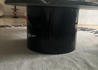 Table basse en marbre noir – Très bon état