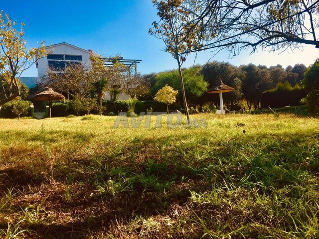 ferme construite entre mohammedia et fdalate