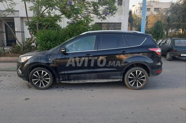 Ford Kuga titanium