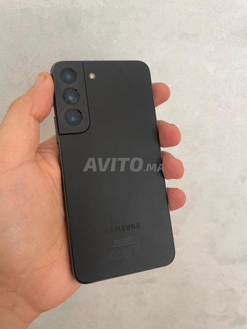 samsung s22