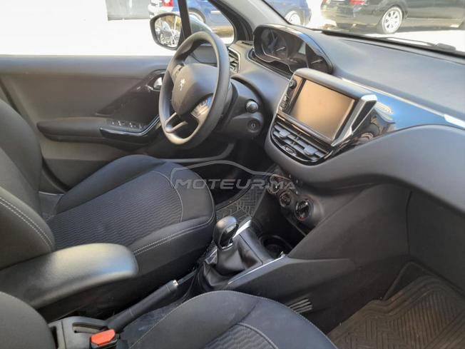 Peugeot 208 Diesel Manuelle 2019 à Casablanca