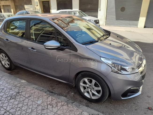 Peugeot 208 Diesel Manuelle 2019 à Casablanca