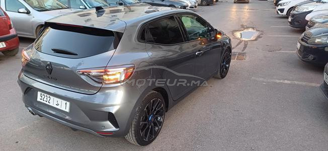 Renault Clio Diesel Manuelle 2024 à Mohammedia