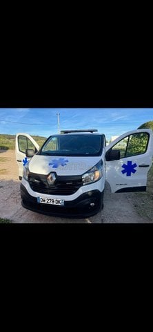 Renault Trafic Ambulance