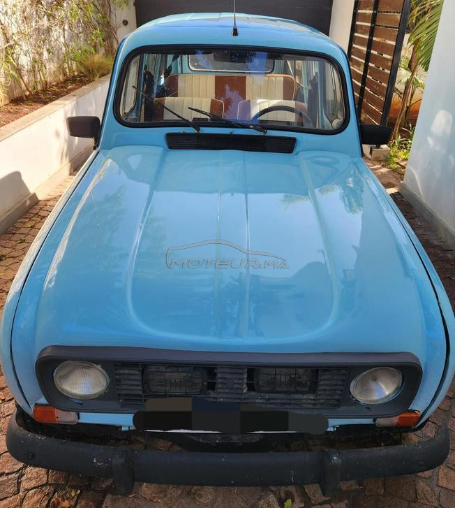 Renault R4 Essence 1988 à Casablanca