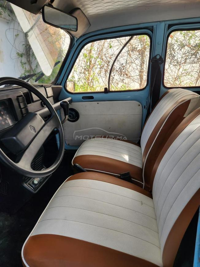 Renault R4 Essence 1988 à Casablanca