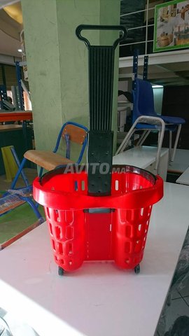 vende un article que ce veut la dire PANIER