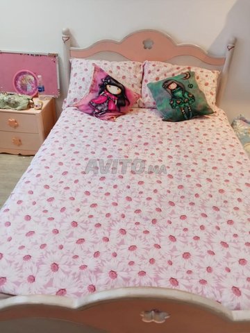 Chambre fille en bois