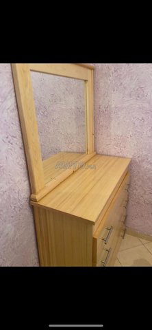 Placard et coiffeuse 