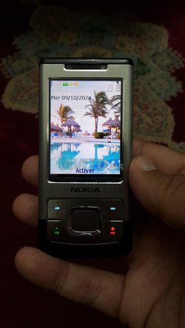 Nokia 6500 slide
