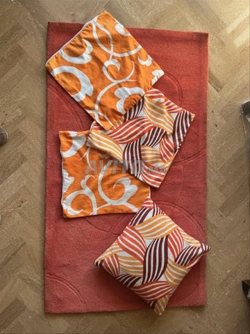 tapis descentes de lit avec coussin assortis