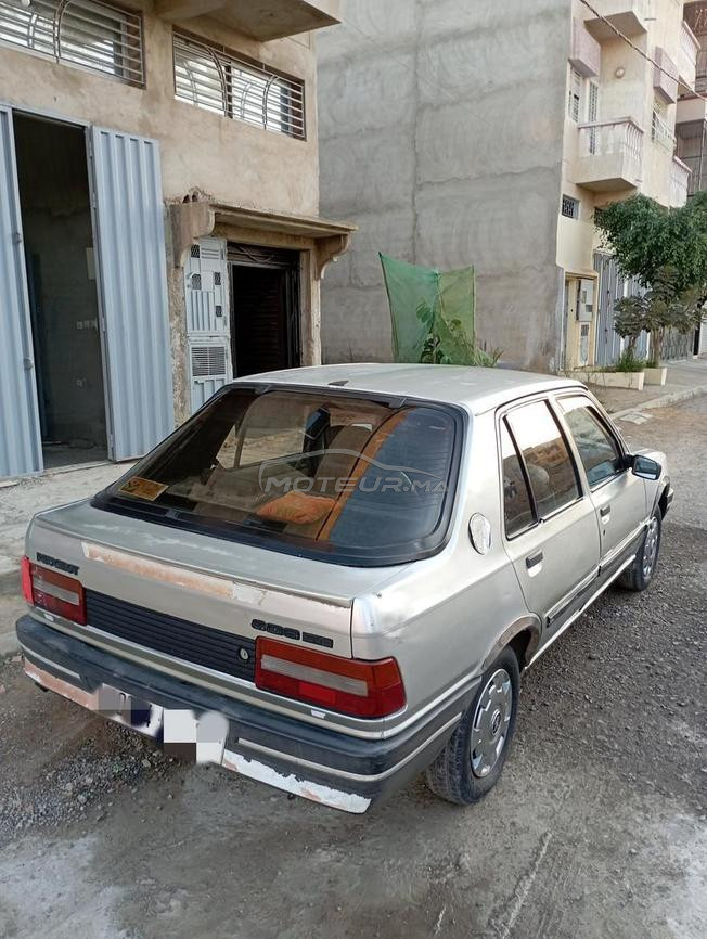 Peugeot 309