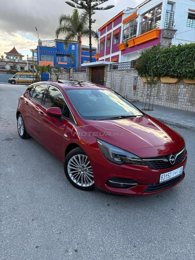 Opel Astra Diesel Automatique 2020 à Tanger
