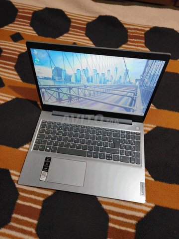 Lenovo Ideapad 3 11 ème génération 