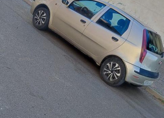 فياط بونتو بنزين يدوي 2009 في اسفي