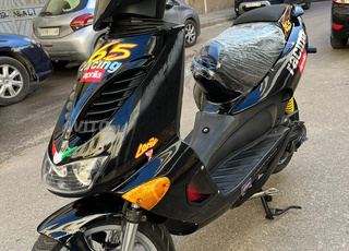 aprilia racing tres bon etat