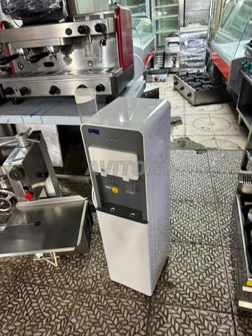 fontaine eau fraîche tiede bureau 