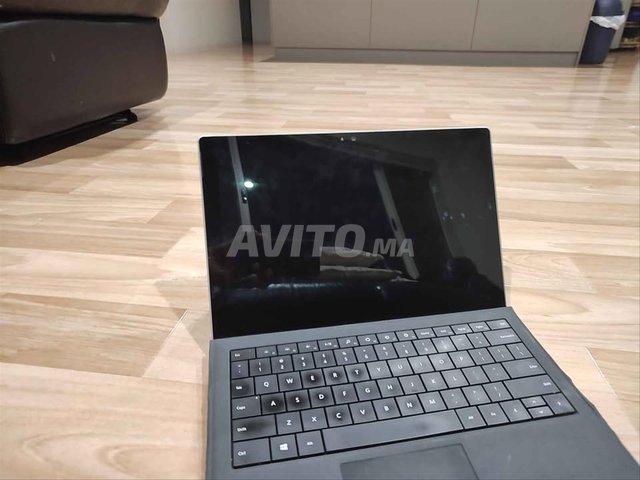 Microsoft Surface Pro 4 | i7 6ᵉ Gén 16Go RAM 256Go