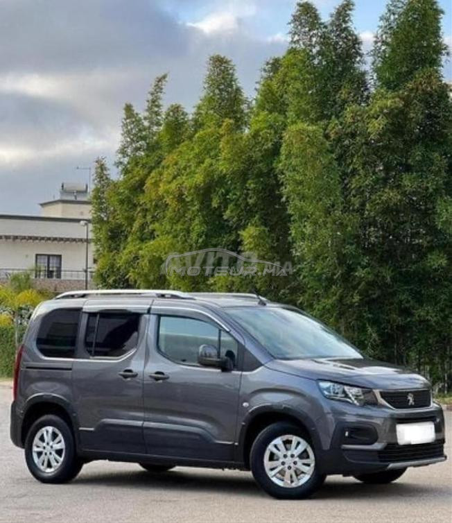 Peugeot Rifter Diesel Manuelle 2021 à Asilah