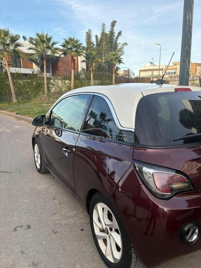Opel Adam Essence Manuelle 2017 à Rabat