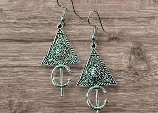 مجوهرات حلاقات 