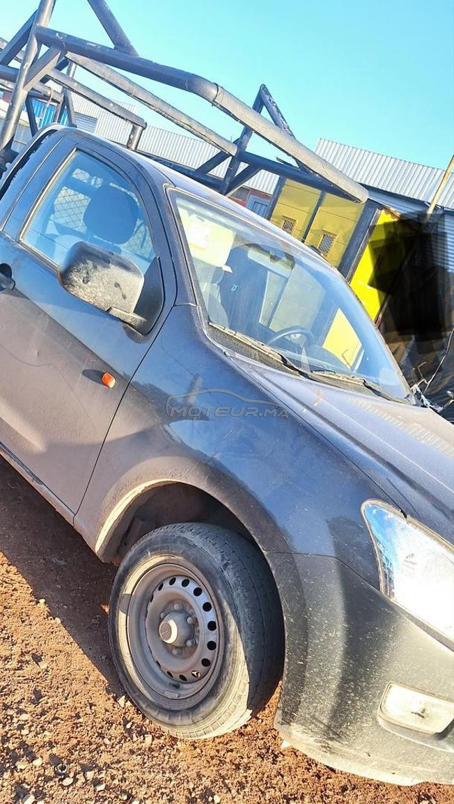 ISUZU PICK-UP DIESEL MANUELLE 2023 À BOUSKOURA 