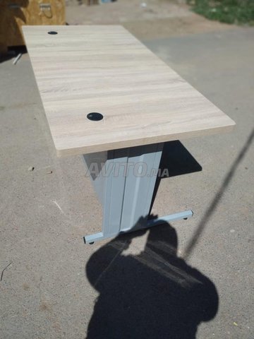 Bureau opérateur semi métallique caisson 3 tiroirs