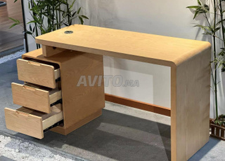 bureau d'importation/sur mesure