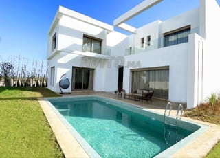 Villa à vendre sur El Menzeh Route Zaer