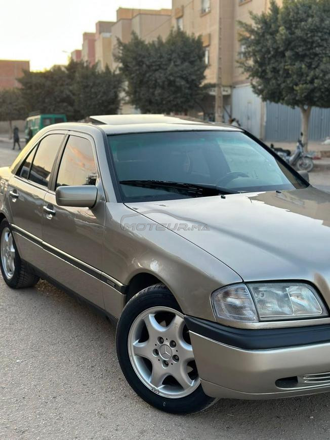 mercedes Benz c220 