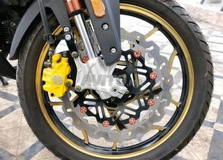 moto bécane Spring x 