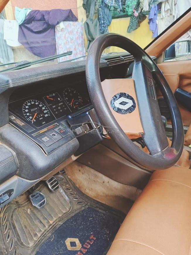 Renault R25 Diesel Manuelle 1987 à Benslimane