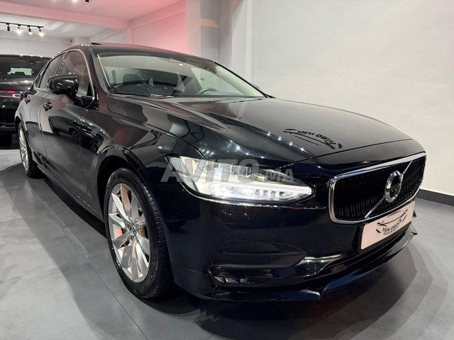 Volvo S90 Diesel Finition Momentum 2019 1er main 