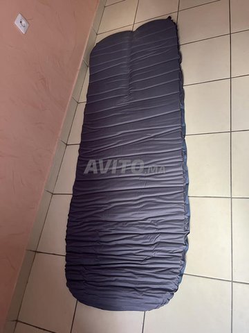 Matelas auto gonflable 