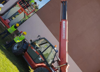 manitou 12m 