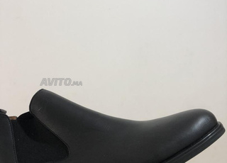 حذاء كلاسيكي جديد