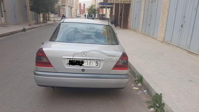 Mercedes-Benz 220 Diesel Manuelle 1996 à Fès