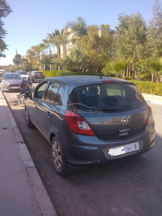 Opel Corsa Essence Manuelle 2012 à Marrakech