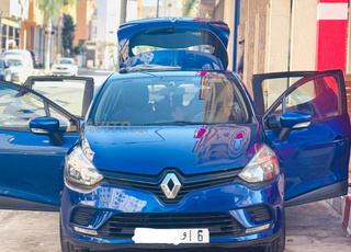 Clio 4 bleu 