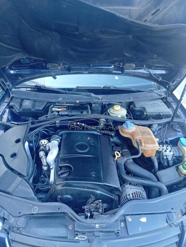 Volkswagen Passat model 2000