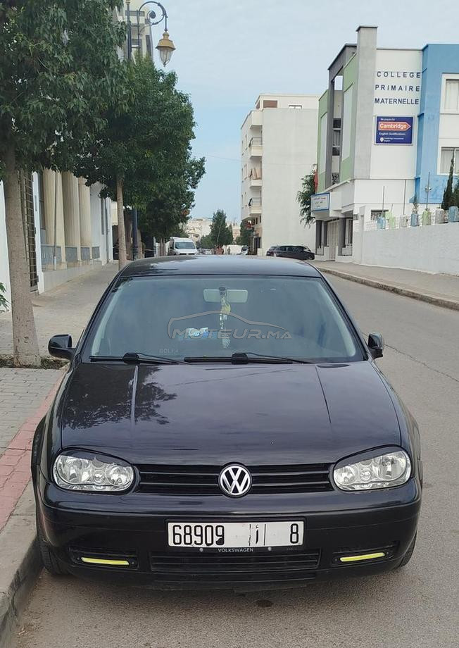 Volkswagen Golf 4 Essence Manuelle 2000 à Tétouan