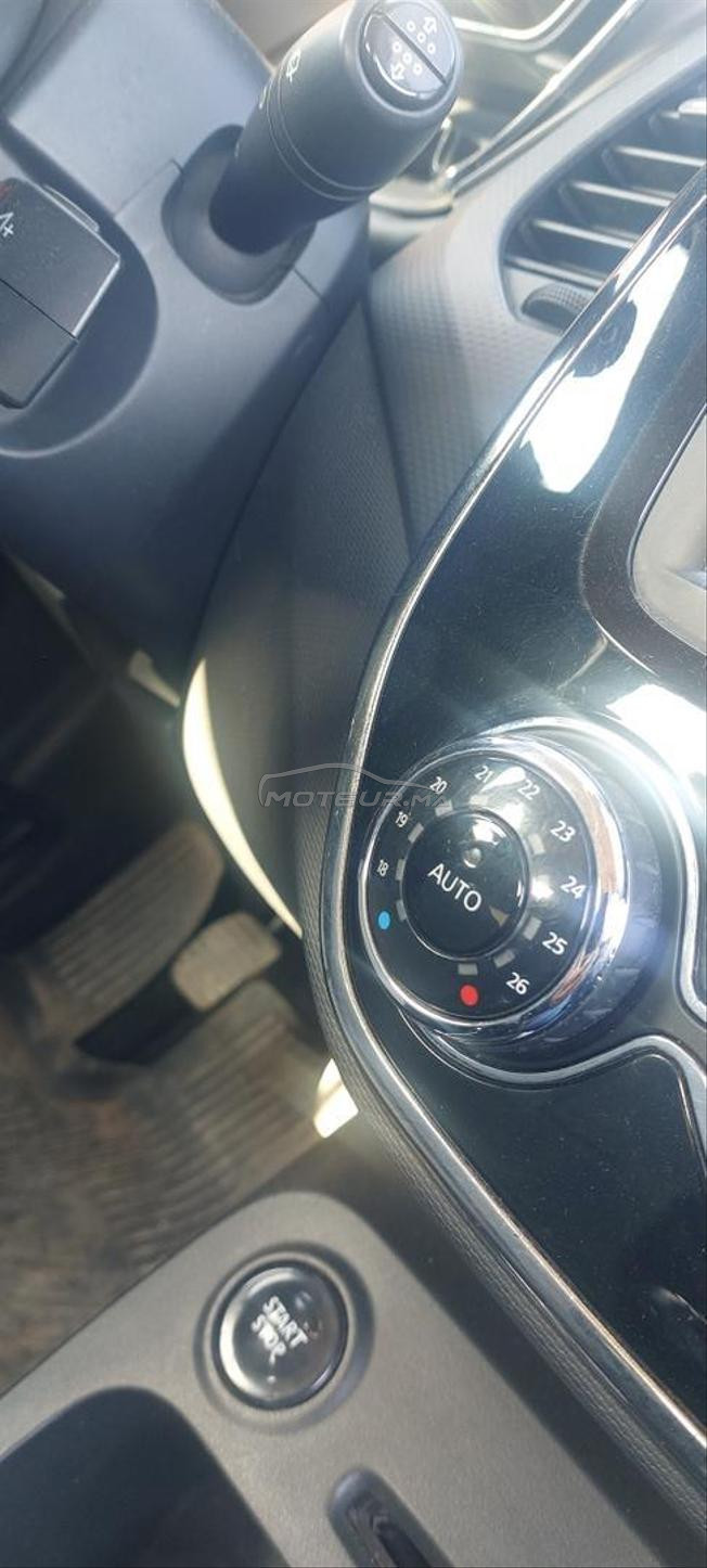 Renault Captur Diesel Manuelle 2014 à Laattaouia