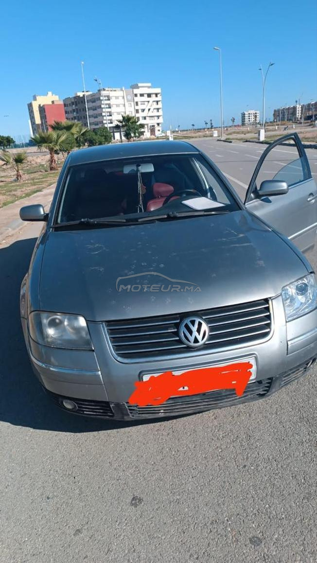 Passat a vendre  Model 2002 