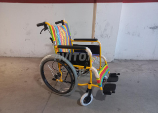 Chaise roulante pour enfants chaise roulante