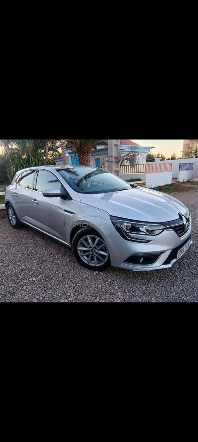 Mégane 4 très propre 2019 1er main